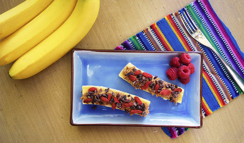 Banana Boat topped with Gojis & Nibs