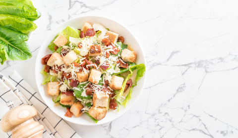Lunch Box Idea-Vegan Caesar Salad With Crunchy Chickpea & Marinated Tempeh