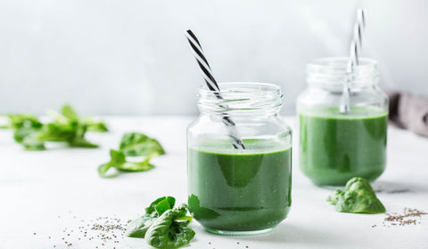 5-ingredient Super Green Spirulina Smoothie