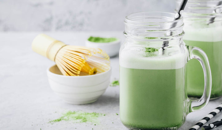 Antioxidant-packed Matcha Goji Smoothie
