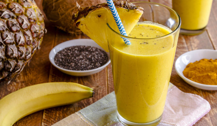 Refreshing Tropical Turmeric Smoothie