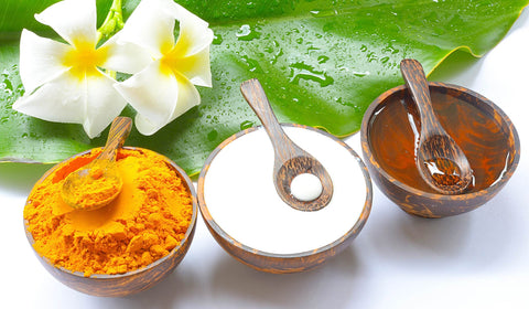 Get Glowing: DIY Turmeric Mask